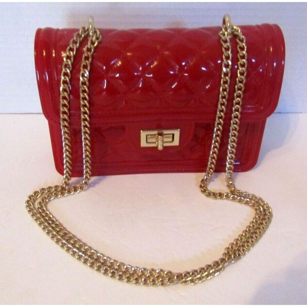Deluxity Los Angeles Crossbody NWOT Red Quilted Jelly Bag Purse Gold Chain - Picture 4 of 10